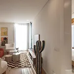 New 3br W Rooftop & Balcony Views By Lovelystay Apartment *