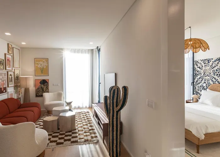 New 3br W Rooftop & Balcony Views By Lovelystay Appartamento *