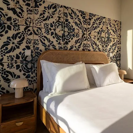 Apartment New 3br W Rooftop & Balcony Views By Lovelystay Porto